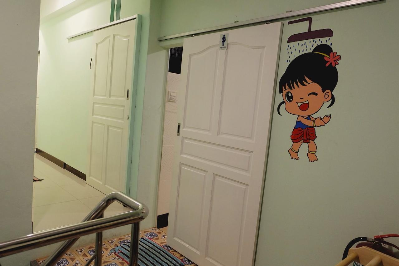 Mahannop Hostel Bangkok Esterno foto